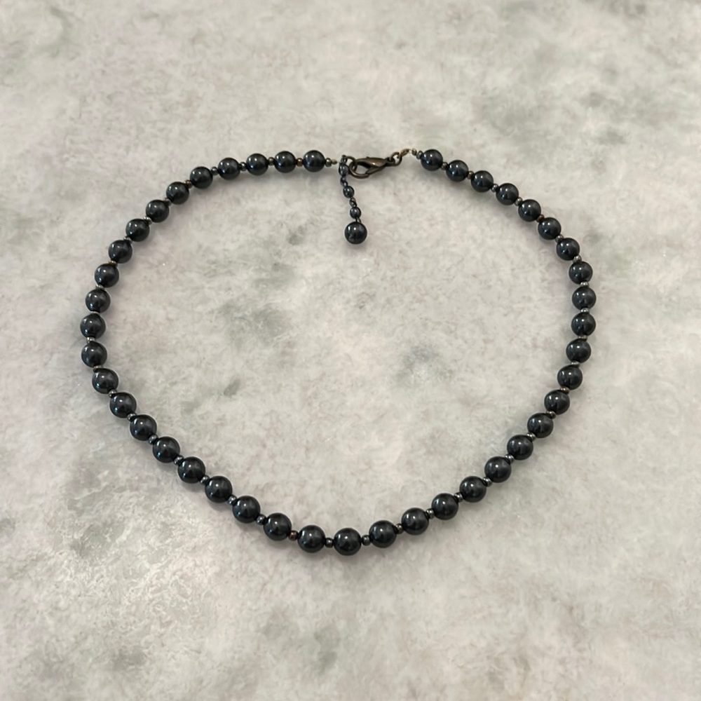Dark Grey Pearl Neclace